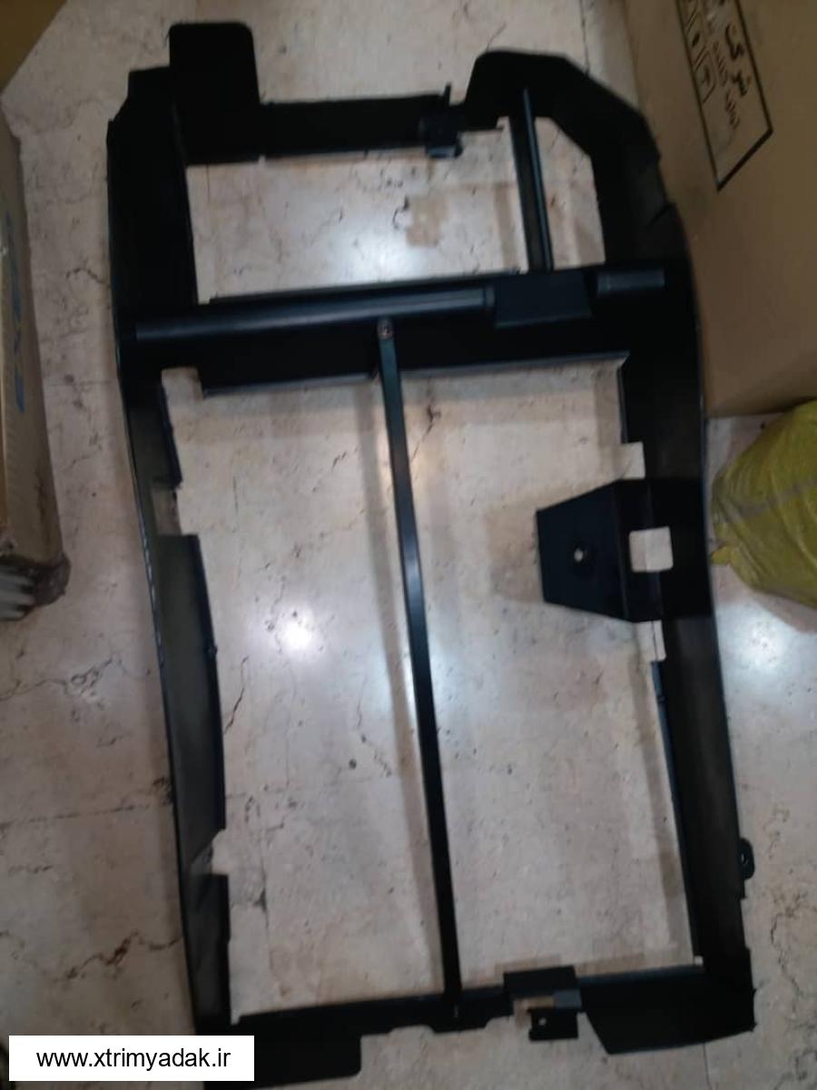 بادگیر یا قاب رادیاتور شاهین